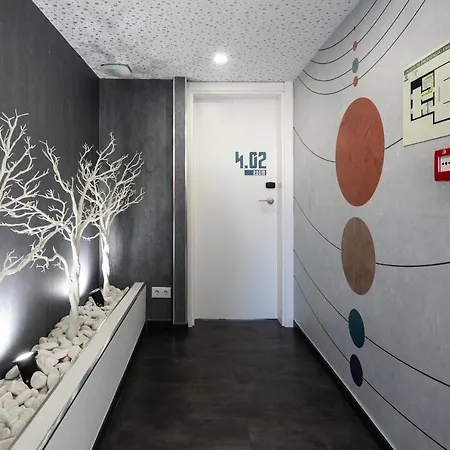 Guest house Planet House By Trius 2*