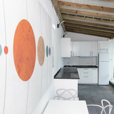 Guest house Planet House By Trius 2*